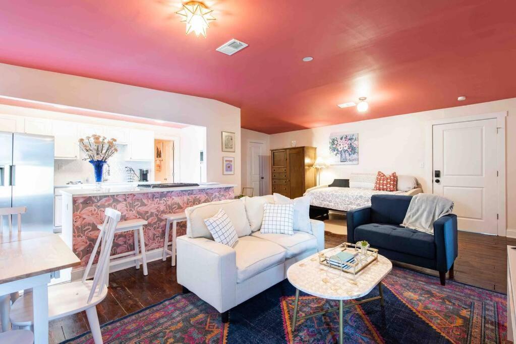 Blush And Bashful Germantown Two Bedroom Apartment Louisville Esterno foto
