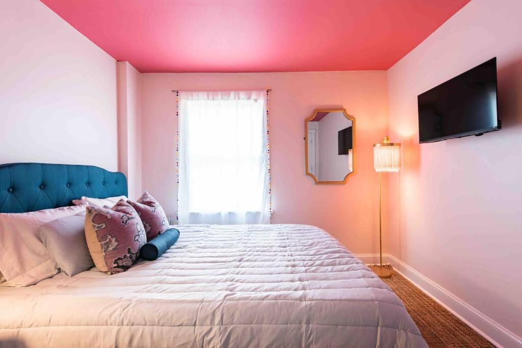 Blush And Bashful Germantown Two Bedroom Apartment Louisville Esterno foto